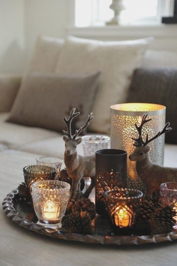candle-and-reindeer-decoration-